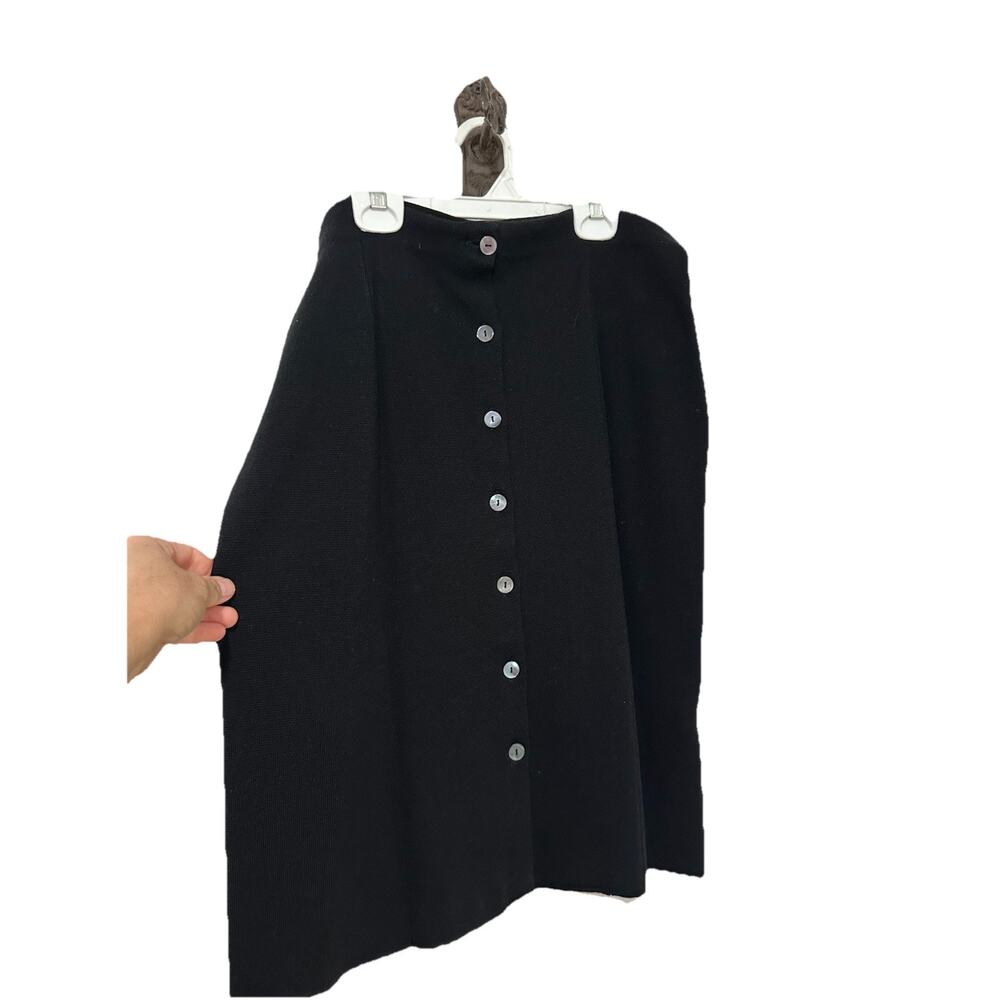 Brooks Brother Black Extra Fine Italian Merino Wool Knit Skirt Buttons Size L